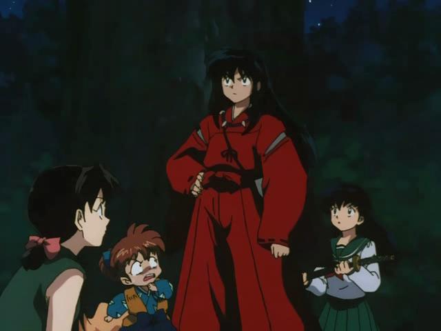 Otaku Gallery  / Anime e Manga / Inu-Yasha / Screen Shots / Episodi / 013 - L`enigma della luna nuova! Inuyasha dai capelli neri! / 136.jpg